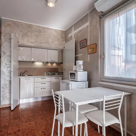 Le Palme - Monolocale Con Piscina Apartment